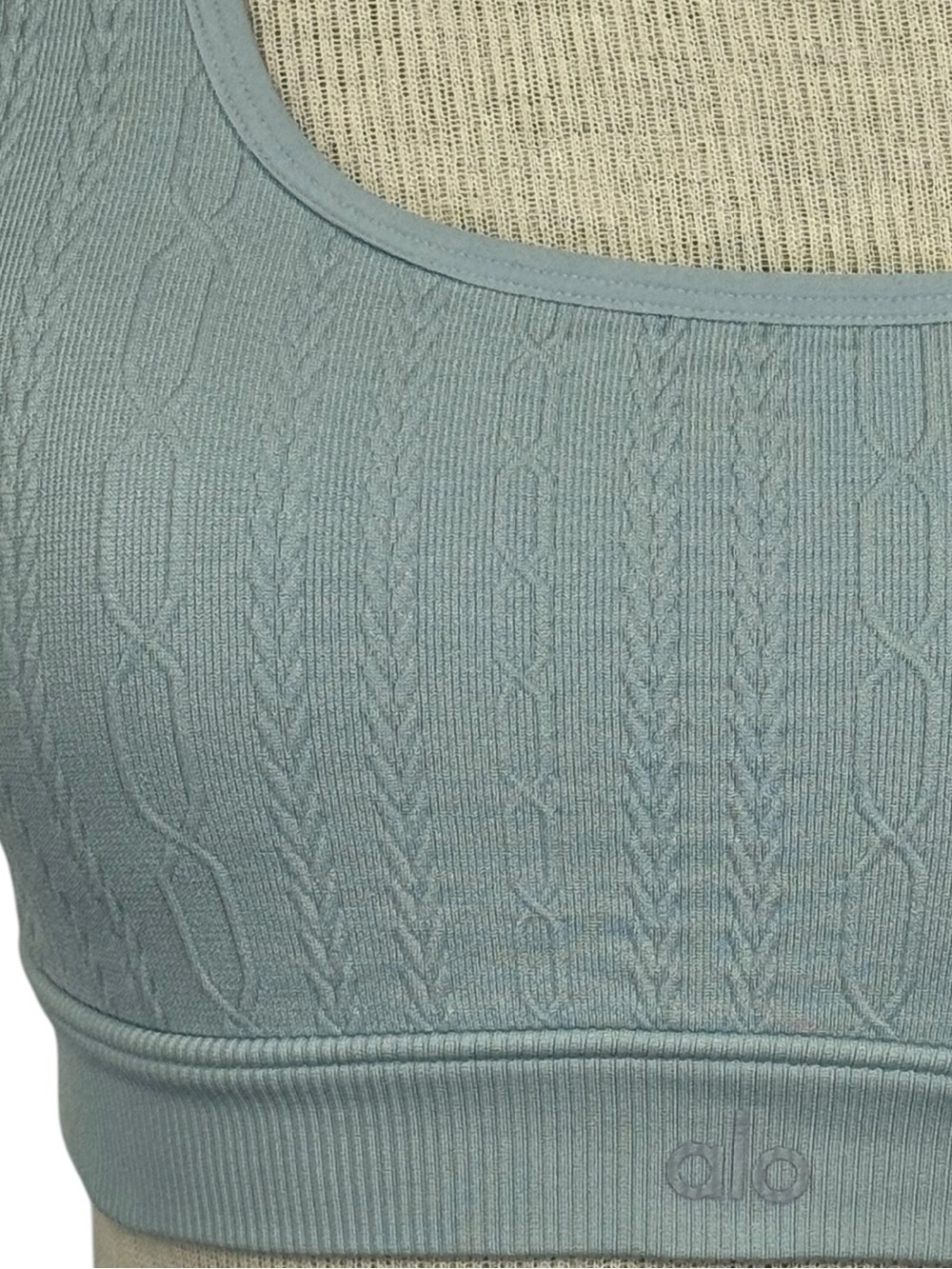 Alo Yoga Seamless Cable Knit Sports Bra Chalk Blue Texture Removable Pads Small - Picture 2 of 3